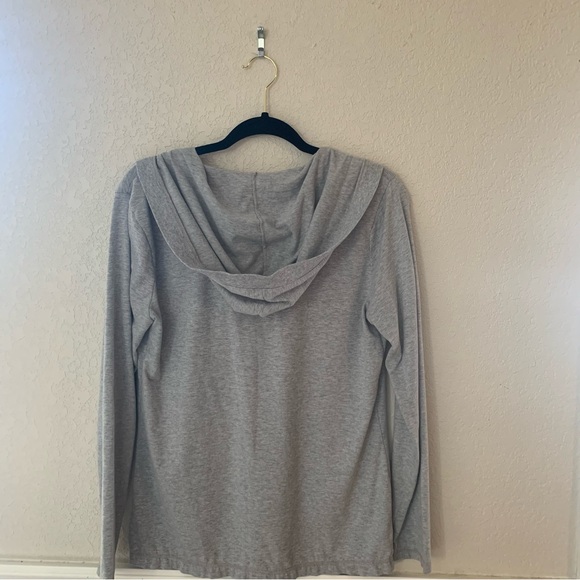 Danskin pull over with hood, athletic wear. - Picture 2 of 6